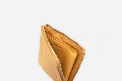 Zip Wallet Natural Cowhide