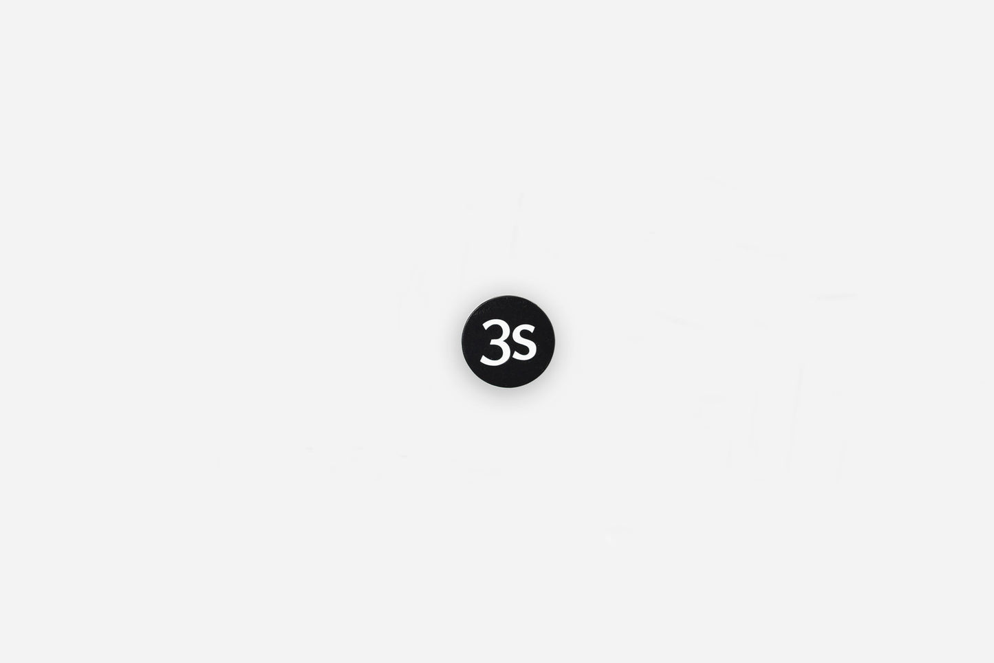 Enamel Pin 3s Black