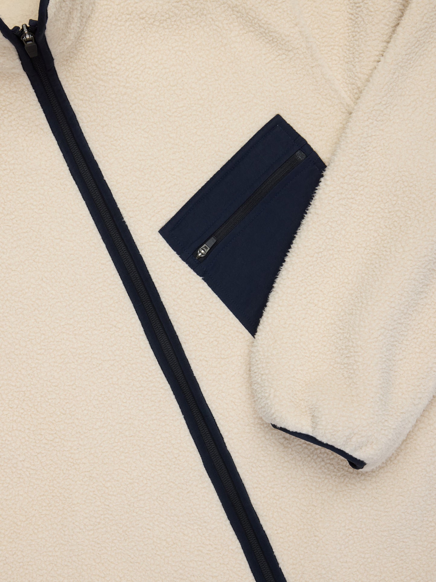 Summit Fleece Ecru/Midnight