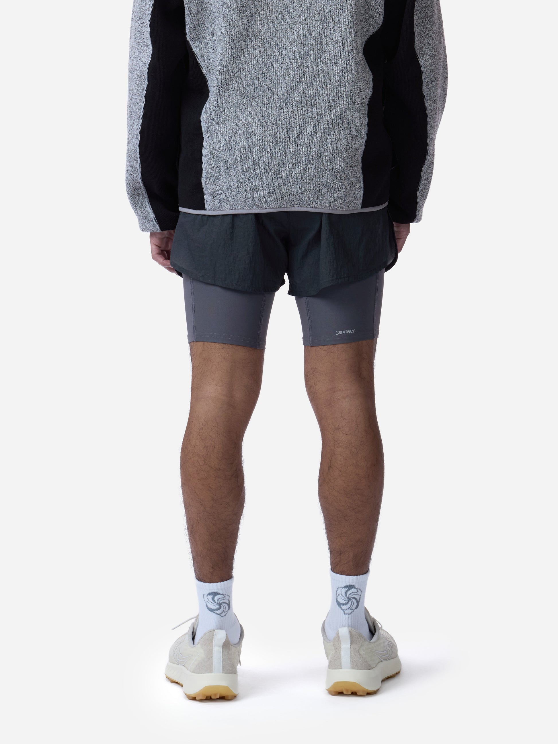 Pace Short Charcoal/Concrete
