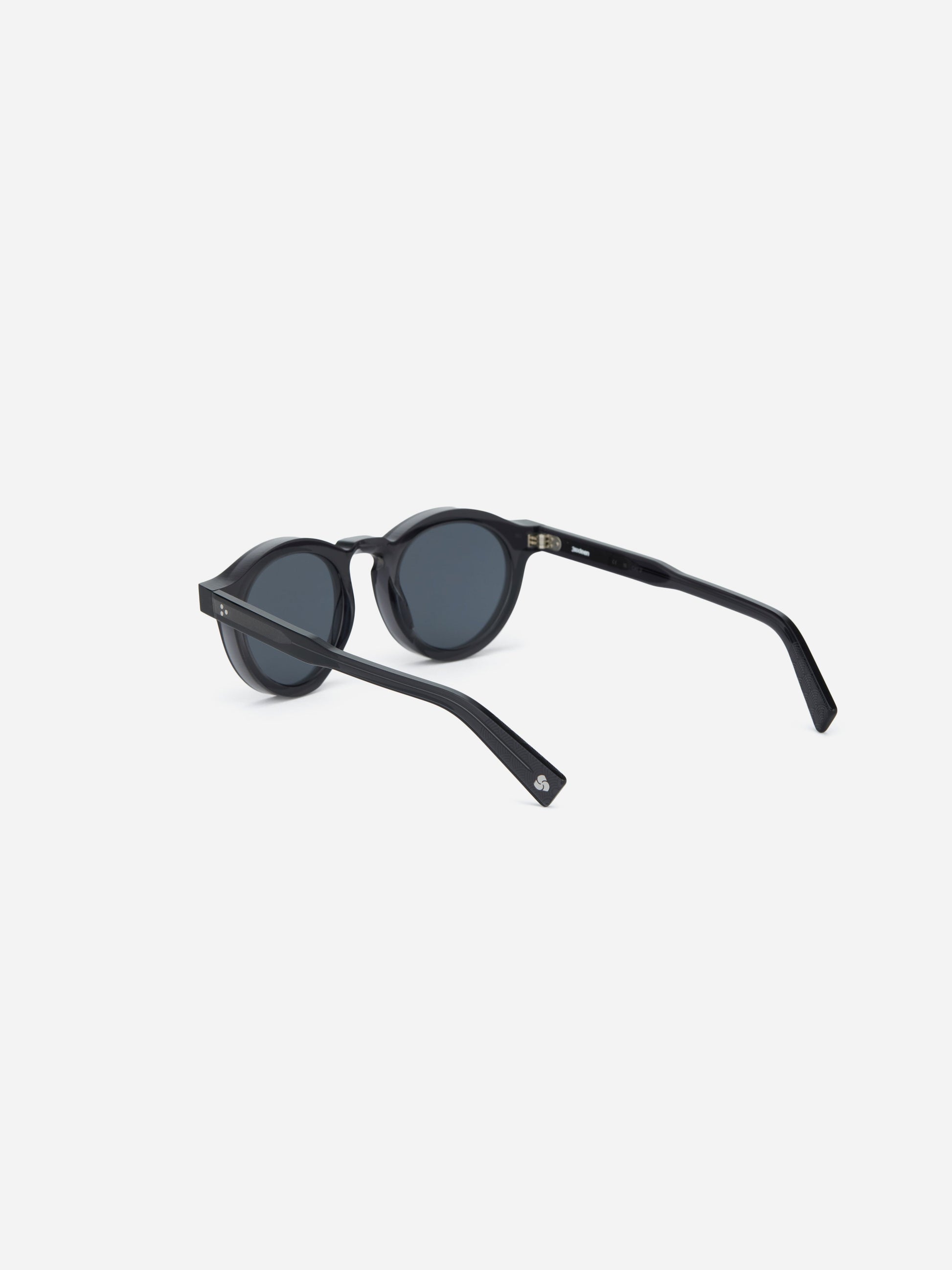 P3 Round - SP-01 Charcoal/Grey