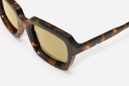 Square - SP-02 Tortoise/Yellow