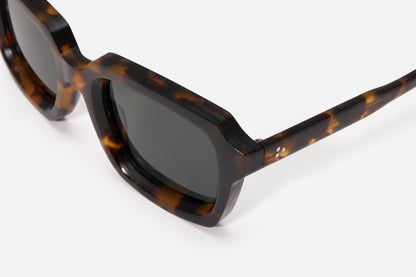 Square - SP-02 Tortoise/Green