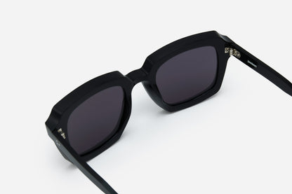 Square - SP-02 Black/Grey