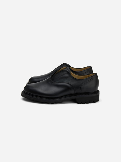 Laceless Oxford Black Waxy Leather