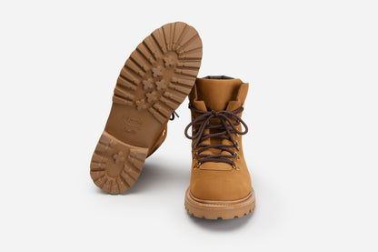 Constructs Hiker Boot Pebbled Wheat