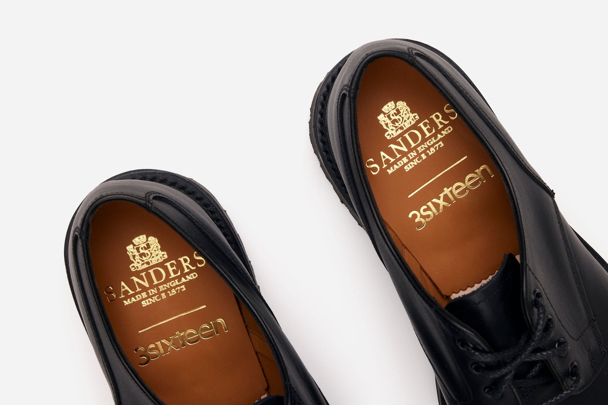 Lug Sole Derby Black Waxy Leather