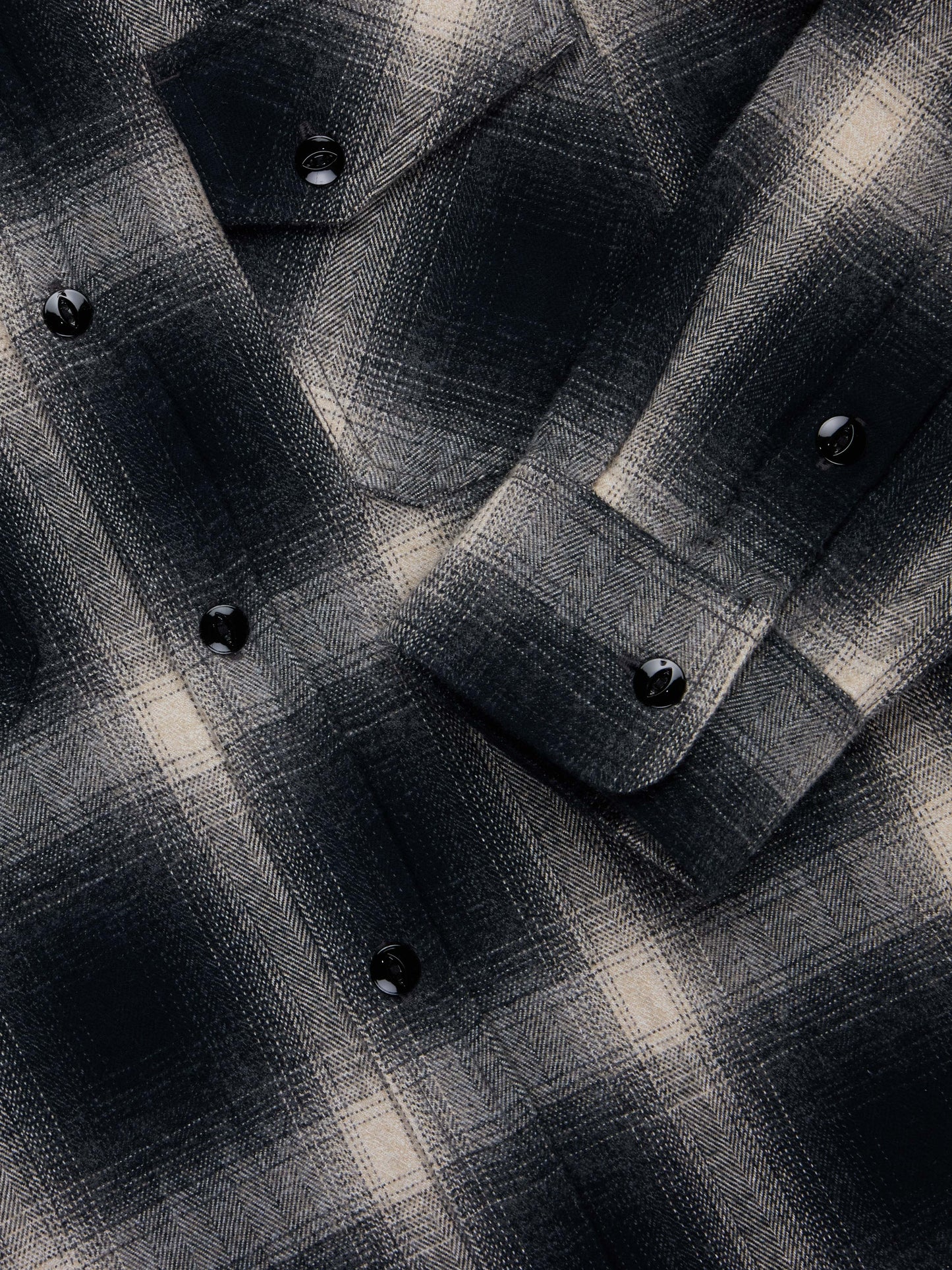 Crosscut Flannel Black Ombre Plaid